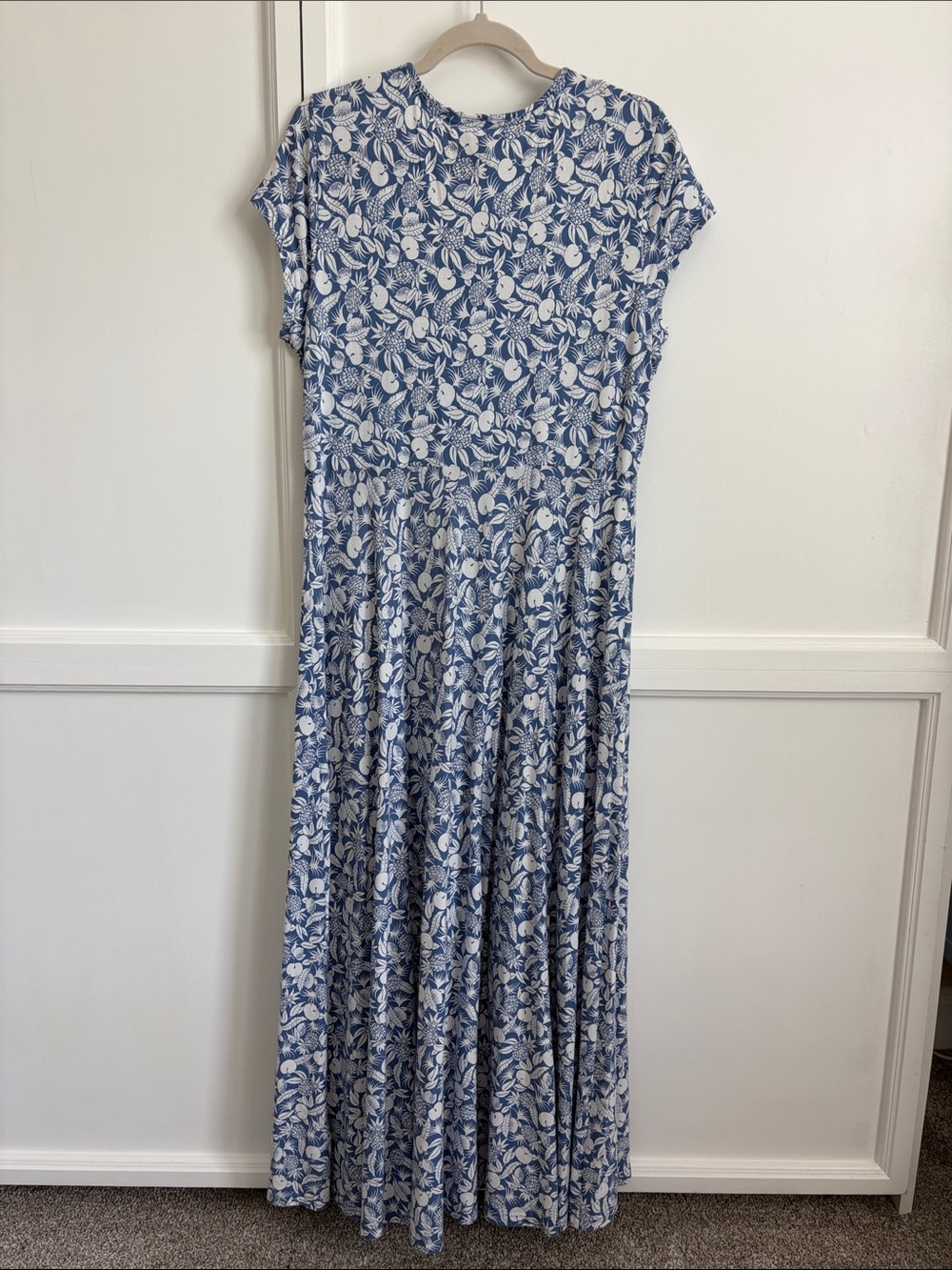 Chaps Blue and White Floral V-Neck Maxi Dress - Picture 5 of 6